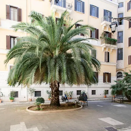 Luxury Eugy - City Center & Seaview Appartement *