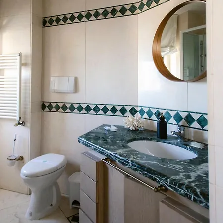 Luxury Eugy - City Center & Seaview Appartement