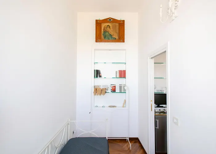 Luxury Eugy - City Center & Seaview Appartement Bari